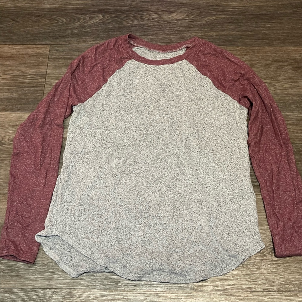 American Eagle Soft and Sexy plush long sleeve shirt